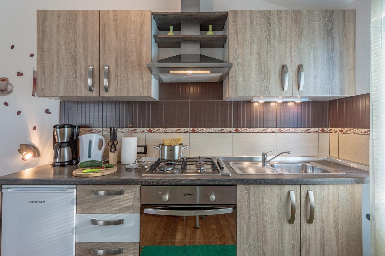 Apartment San Ližnjan Eksteriør bilde