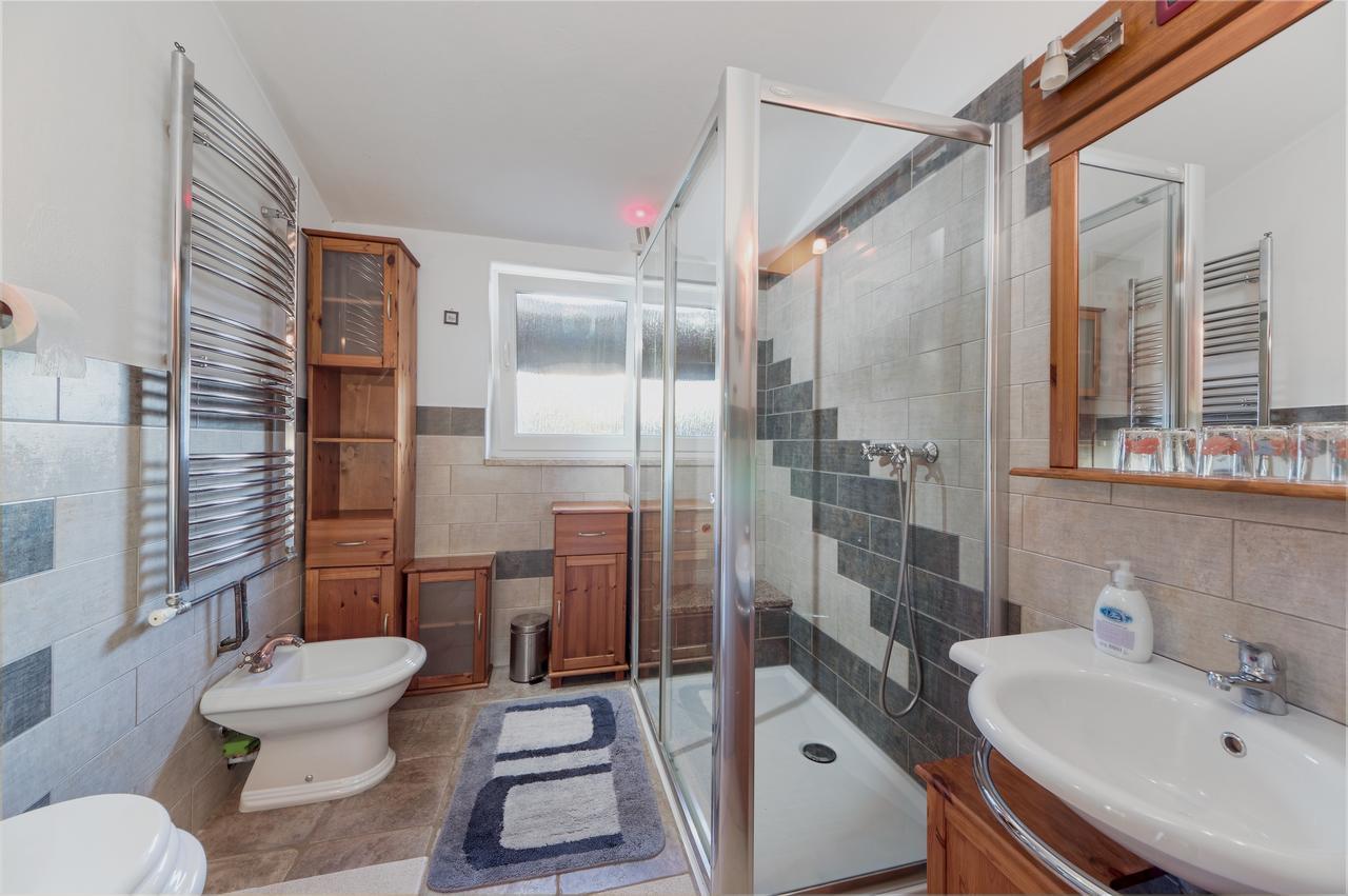 Apartment San Ližnjan Eksteriør bilde